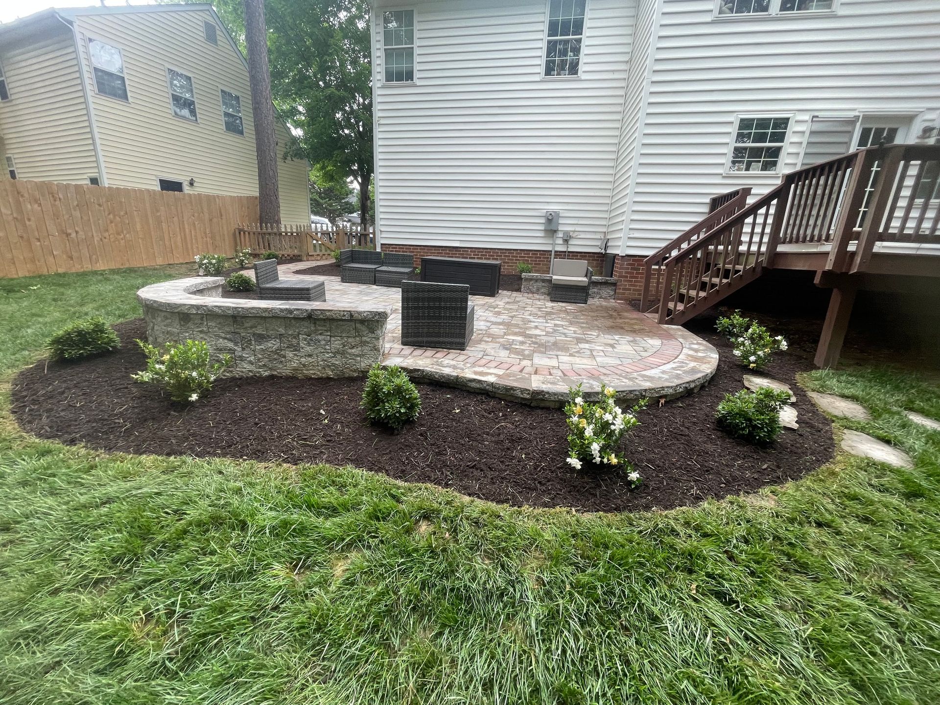 Smith Landscaping Portfolio Image 8